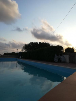 Le casette colorate con piscina Villaggio Azzurro